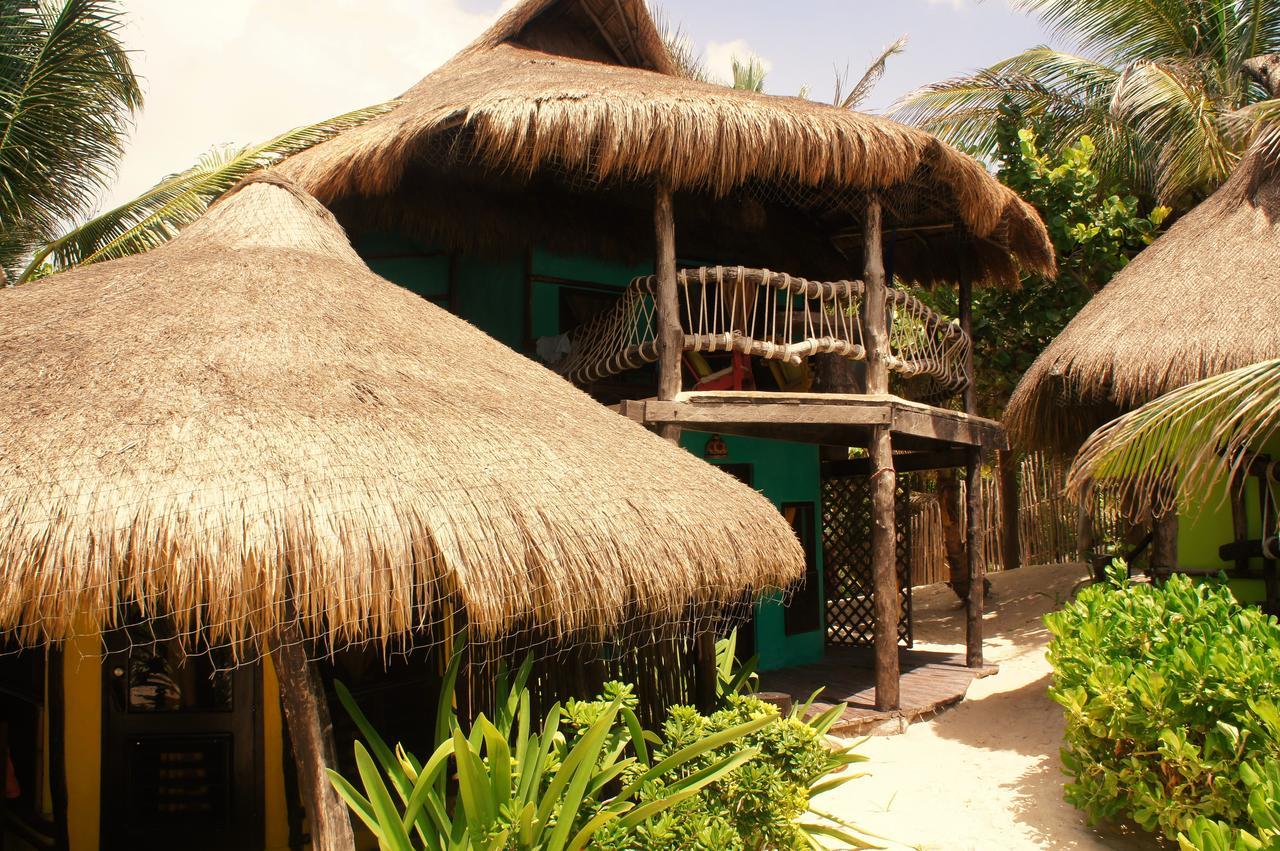 Cabanas La Luna Hotel Tulum Esterno foto