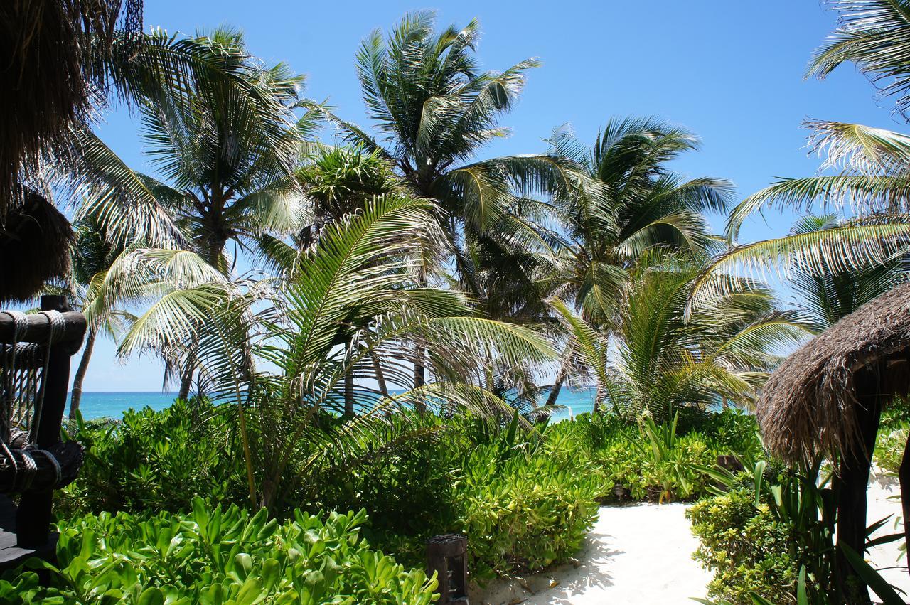 Cabanas La Luna Hotel Tulum Esterno foto