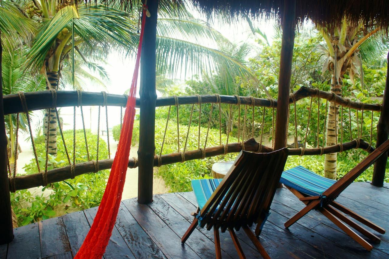 Cabanas La Luna Hotel Tulum Esterno foto
